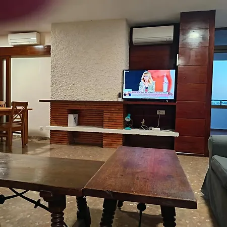 High Tower Playamar Apartman